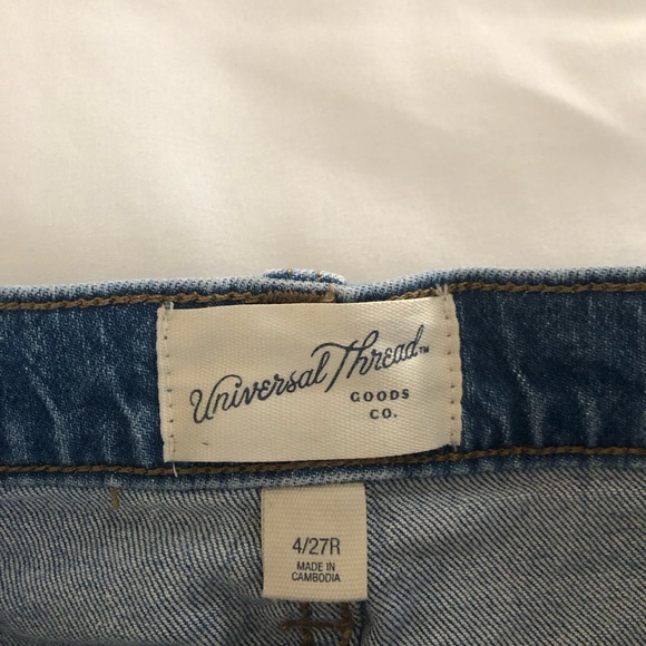 Universal Thread Women’s 5 Pocket Blue Jean Denim Mini Skirt Size 4 - Picture 6 of 7